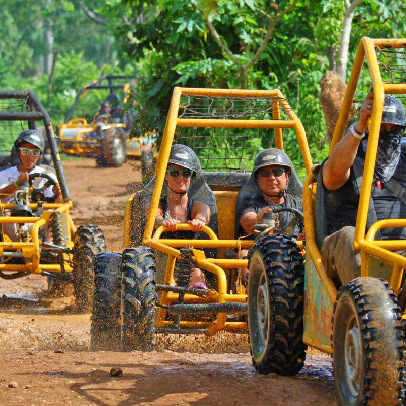 AVENTURAS EN BUGGIES EN REPÊBLICA DOMINICANA